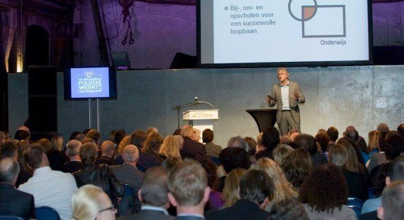 1391925_591853977517234_1312093374_n